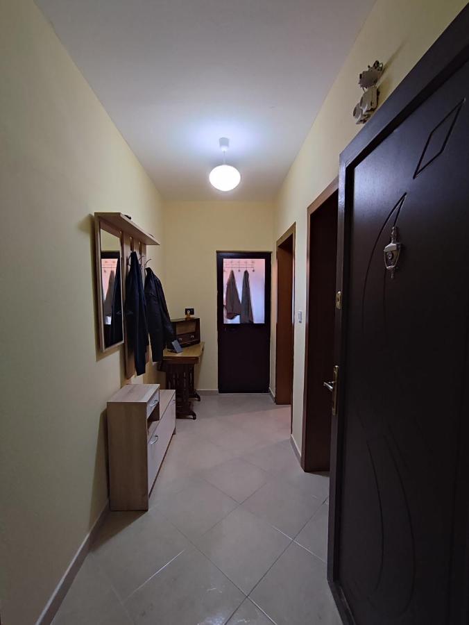 Flat White Appartement Krujë Buitenkant foto